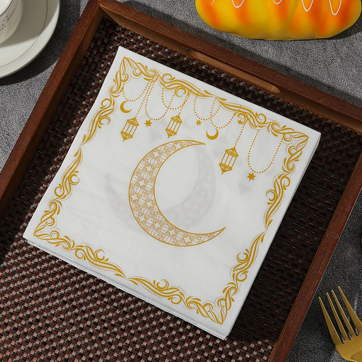 20-pack Ramadan Servetter – Guldfärgade Månmönster