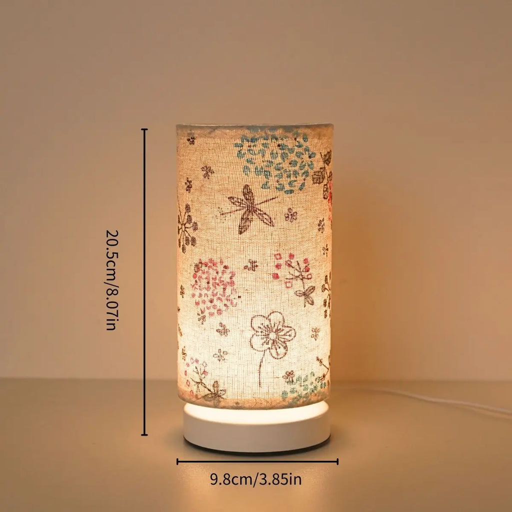 Nordisk Retro Bordslampa med Tygskärm – USB-driven Sänglampa för Hemmet