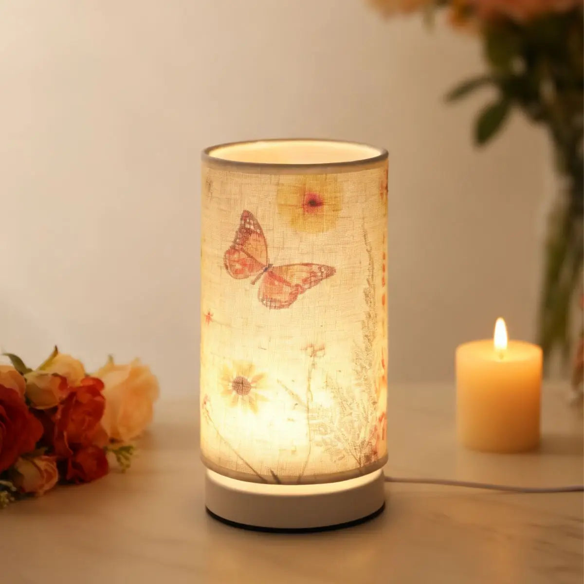 Nordisk Retro Bordslampa med Tygskärm – USB-driven Sänglampa för Hemmet
