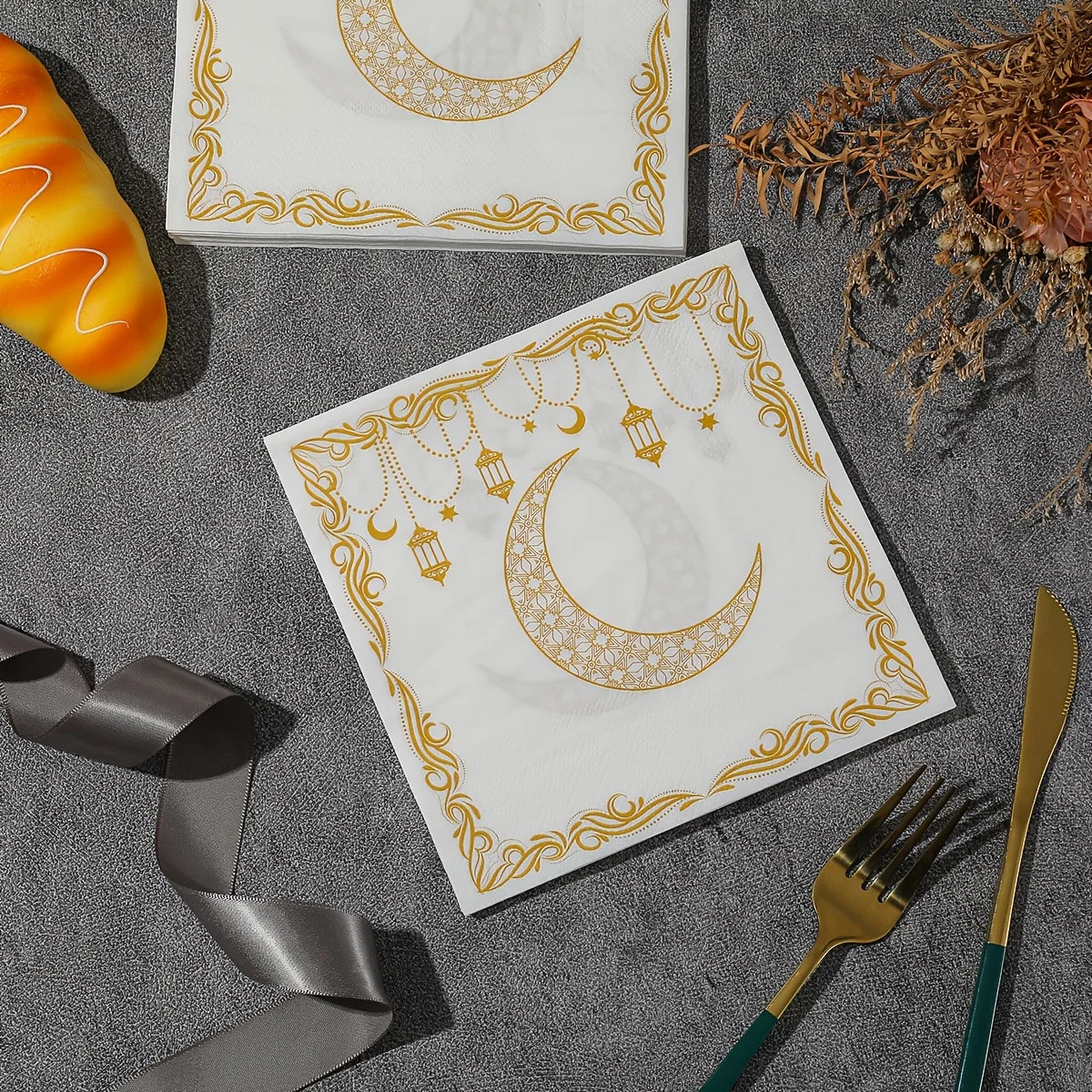 20-pack Ramadan Servetter – Guldfärgade Månmönster